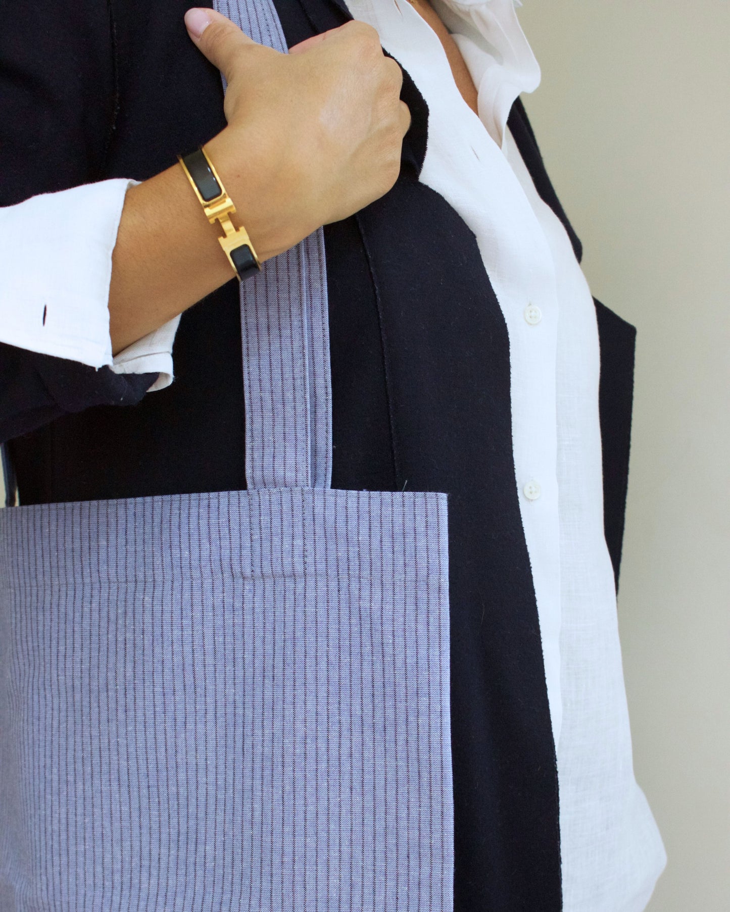 dettaglio righe tono su tono