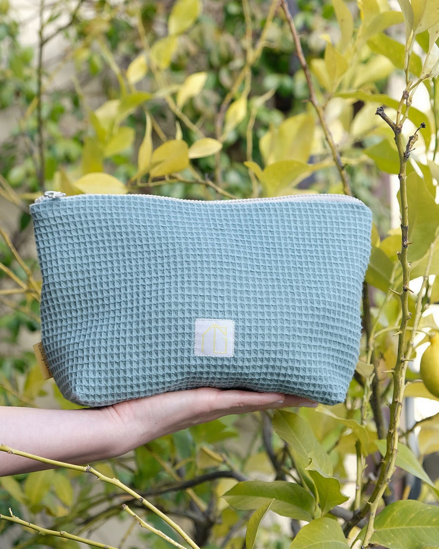 POCHETTE CAPRI - NIDO D'APE VERDE SALVIA