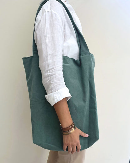 tote bag in velluto verde muschio